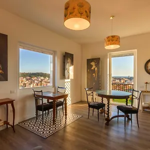 https://eleventh-floor-suites.in-sardinia.net