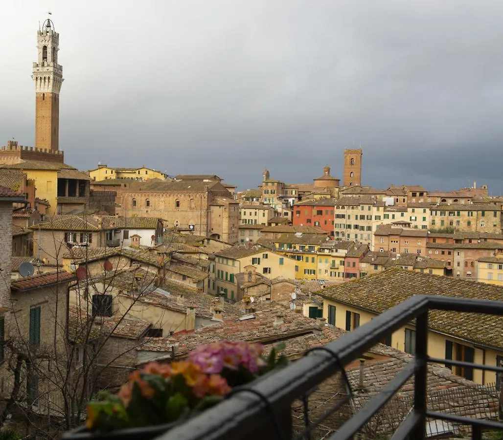 Guest house Il Campanone Di Siena Hotel