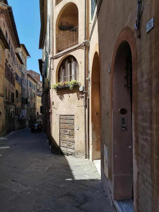 Guest house Il Campanone Di Siena Hotel